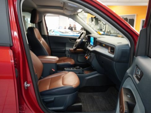 Used 2022 Ford Maverick Lariat w/ Lariat Luxury Package image 27