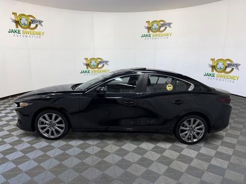 Used 2023 MAZDA MAZDA3 s FWD image 6