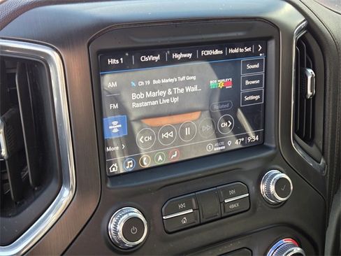 Certified 2021 GMC Sierra 1500 AT4 w/ AT4 Preferred Package image 20