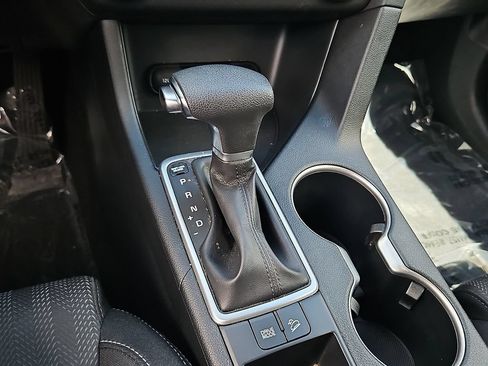 Used 2021 Kia Sportage LX FWD image 15