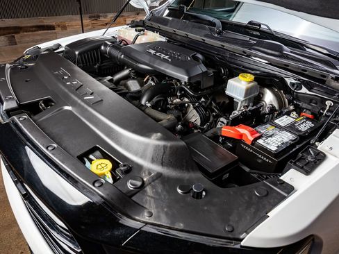 Used 2021 RAM 1500 Limited w/ Night Edition image 41