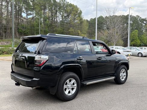 Used 2024 Toyota 4Runner SR5 image 3