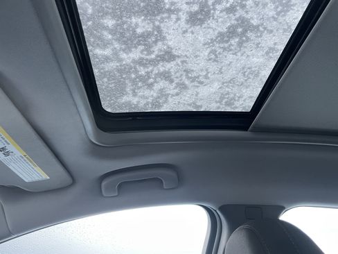 Used 2023 Chevrolet Malibu LT image 29