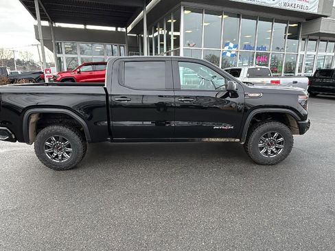 New 2026 GMC Sierra 1500 AT4X image 8