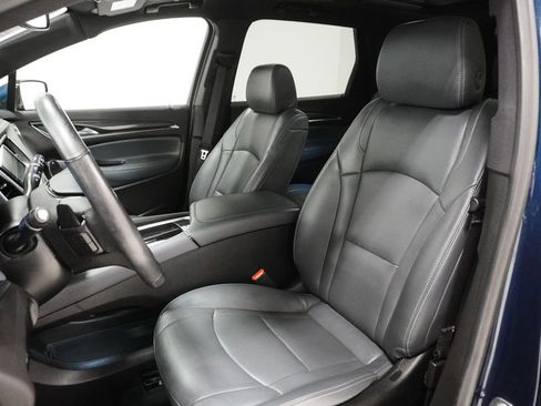 Used 2023 Buick Enclave Essence w/ Experience Buick Package image 11