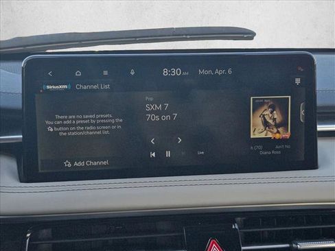 Used 2025 Genesis G70 2.5T image 14