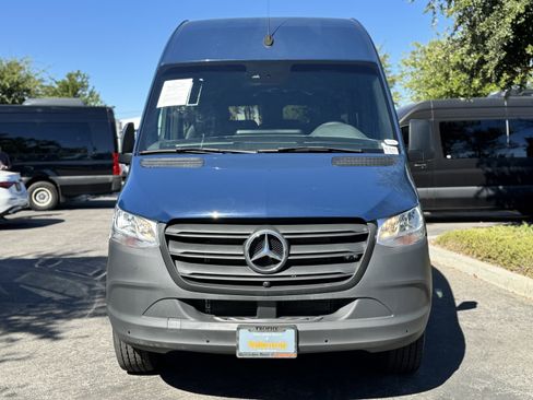 Used 2023 Mercedes-Benz Sprinter 2500 image 5