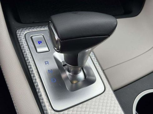 Used 2023 Genesis G70 2.0T w/ Sport Prestige Package image 27