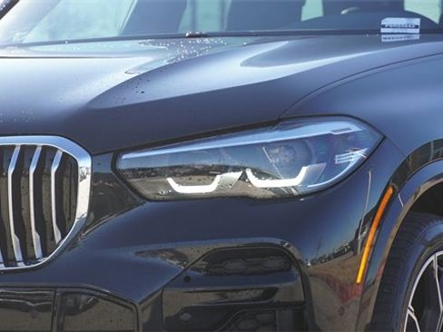 Used 2023 BMW X5 sDrive40i w/ M Sport Package image 4