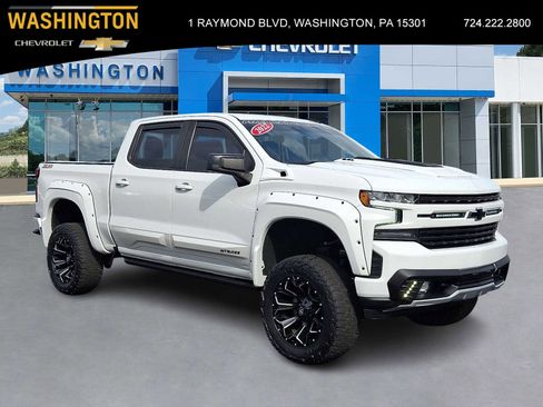 Used 2022 Chevrolet Silverado 1500 RST image 1