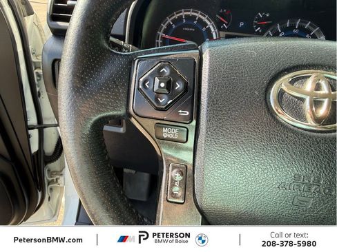 Used 2018 Toyota 4Runner TRD Off-Road Premium AWD/4WD image 22