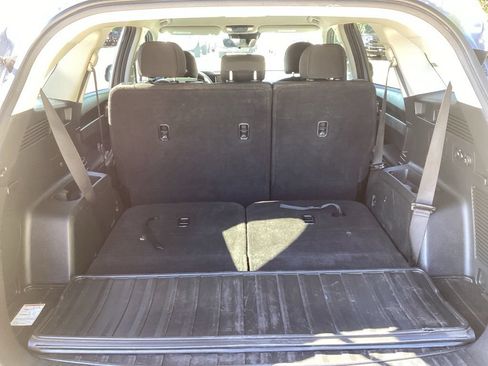 Used 2022 Kia Sorento LX FWD image 11