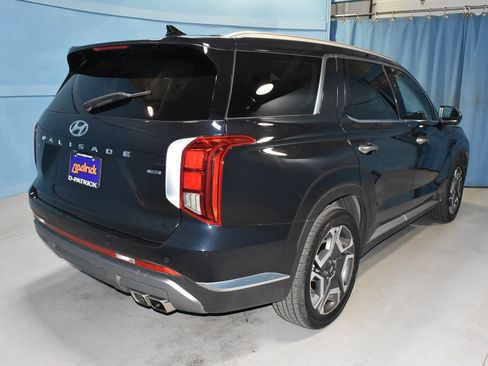 Used 2024 Hyundai Palisade Limited AWD/4WD image 28