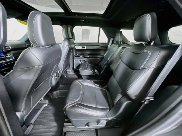 Used 2023 Ford Explorer ST w/ Equipment Group 401A AWD/4WD image 24