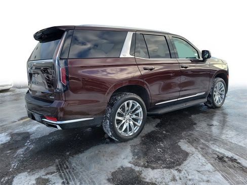 Used 2023 Cadillac Escalade Premium Luxury w/ LPO, Radiant Package image 4