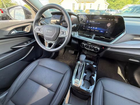 New 2026 Chevrolet Trax ACTIV w/ Driver Confidence Package FWD image 15