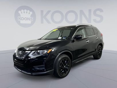 Used 2018 Nissan Rogue SV w/ Premium Package