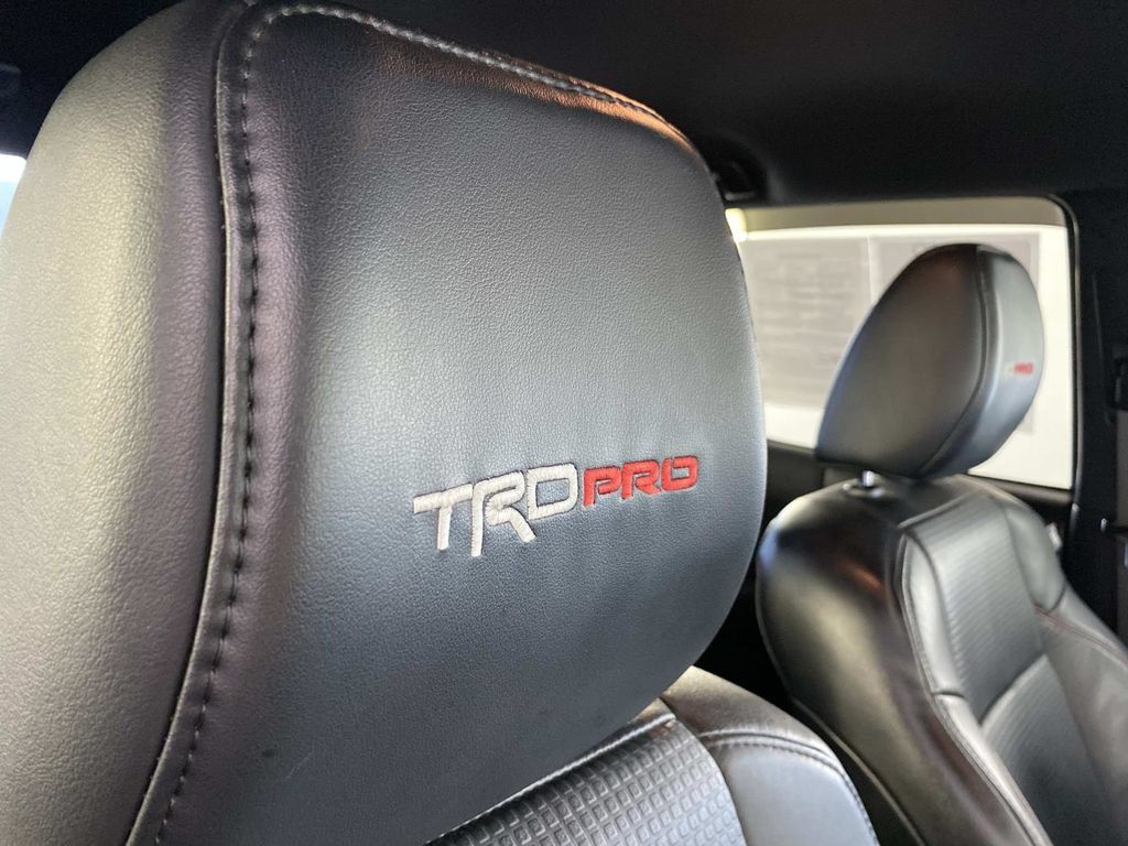 Used 2018 Toyota Tacoma TRD Pro AWD/4WD image 12