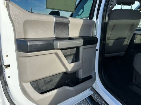 Used 2017 Ford F250 XLT image 28