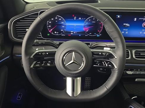 New 2026 Mercedes-Benz GLS 450 4MATIC image 31