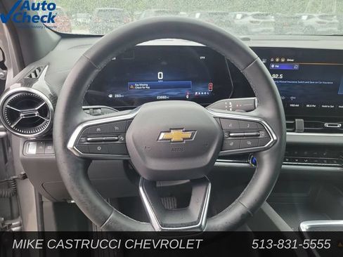 Used 2026 Chevrolet Equinox LT w/ Convenience Package II FWD image 14