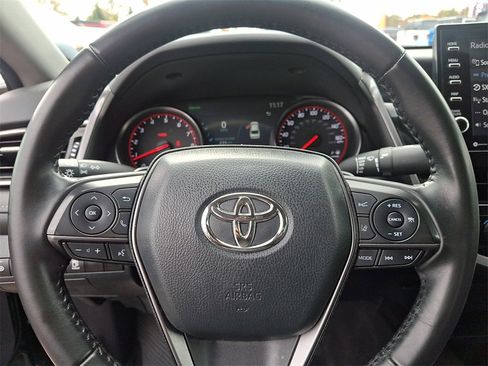 Used 2024 Toyota Camry XSE image 17