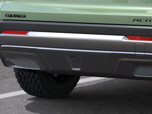 New 2026 Chevrolet Equinox ACTIV w/ Convenience Package III image 14