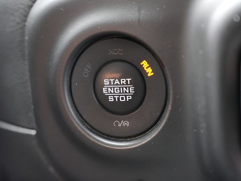 Used 2023 Jeep Wrangler Unlimited Sport AWD/4WD image 28