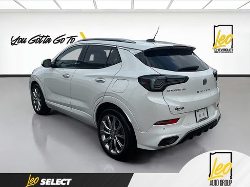 Used 2024 Buick Encore GX Avenir w/ Avenir Convenience Package FWD image 7