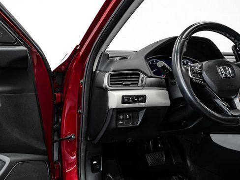 Used 2018 Honda Accord Touring image 20
