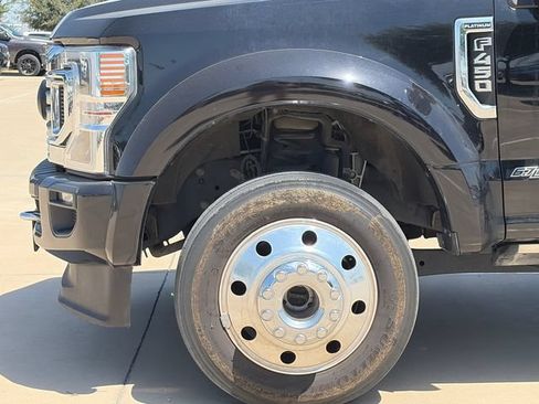 Used 2022 Ford F450 Platinum w/ FX4 Off-Road Package AWD/4WD image 4