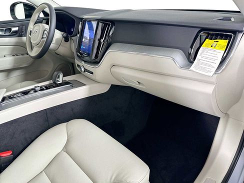Used 2025 Volvo XC60 B5 Plus w/ Protection Package Premier image 26