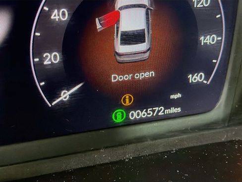 Used 2025 Honda Accord SE image 18