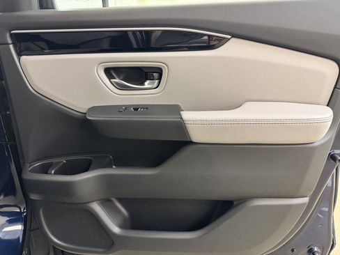 New 2025 Honda Pilot EX-L image 29