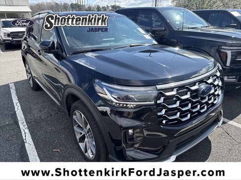 Used 2025 Ford Explorer Platinum w/ Ultimate Package image 1