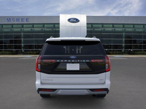 New 2026 Ford Expedition Max Platinum w/ Driver's Package AWD/4WD image 5