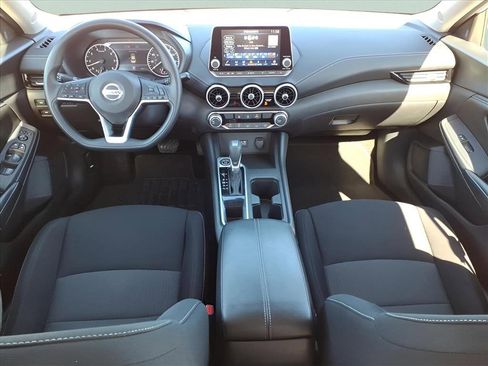 Used 2023 Nissan Sentra SV image 21