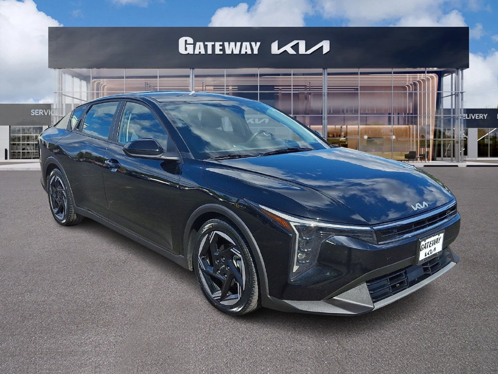 Certified 2025 Kia K4 EX FWD image 1