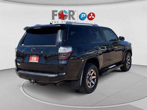 Used 2015 Toyota 4Runner SR5 RWD image 5