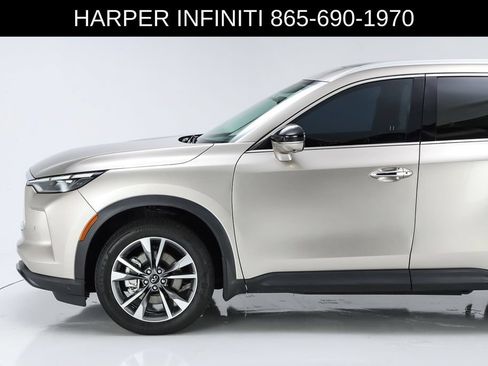 Used 2024 INFINITI QX60 Luxe FWD image 3