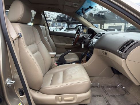 Used 2003 Honda Accord EX image 24
