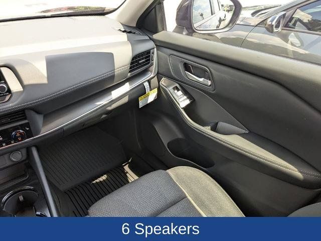 Used 2026 Nissan Rogue SV w/ Cold Weather Package FWD image 17
