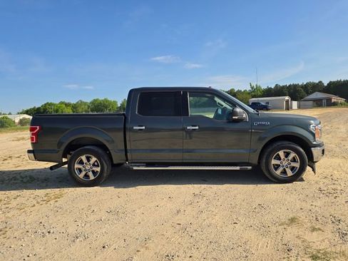 Used 2018 Ford F150 XLT w/ Equipment Group 301A Mid image 6