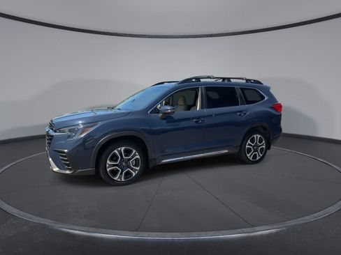 Certified 2023 Subaru Ascent Limited AWD/4WD image 4