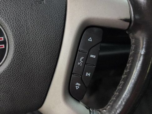 Used 2011 GMC Sierra 1500 SLE w/ Power Tech Package AWD/4WD image 11