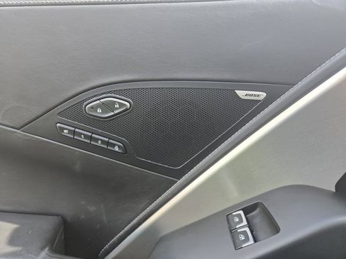 Used 2016 Chevrolet Corvette Z06 w/ 3LZ Preferred Equipment Group image 16