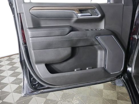 Used 2024 Chevrolet Silverado 1500 LT image 20