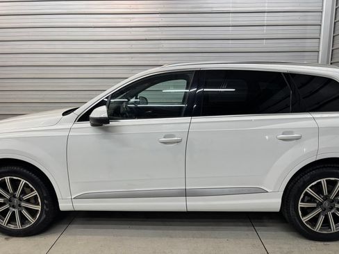Used 2017 Audi Q7 3.0T Premium Plus AWD/4WD image 7