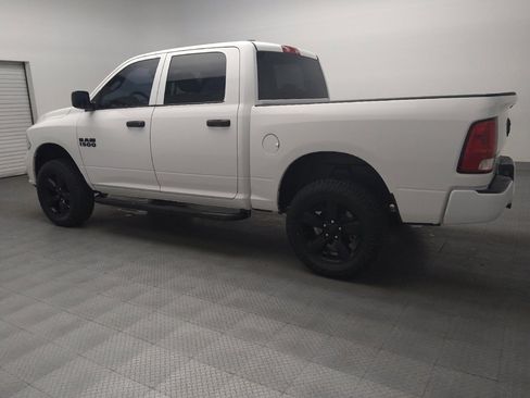 Used 2018 RAM 1500 Express w/ Express Value Package RWD image 3