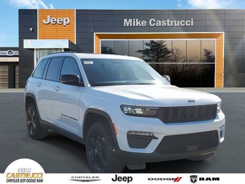 New 2025 Jeep Grand Cherokee Limited w/ Black Appearance Package image 1